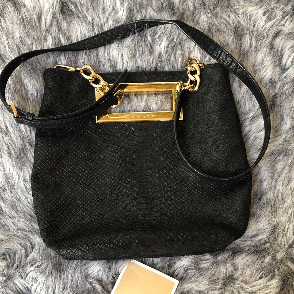 Black and Gold Snake print bag. - Picture 4 of 4
